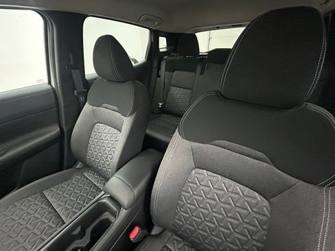 Used 2025 Nissan Kicks SV image 24