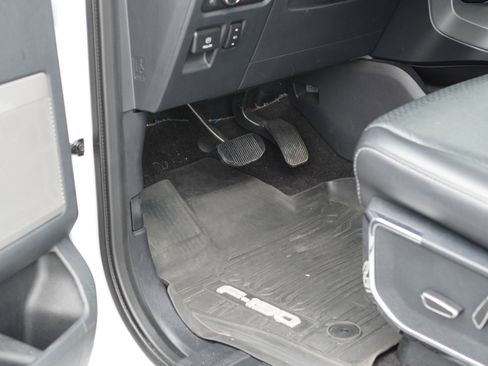 Used 2021 Ford F150 Lariat w/ Equipment Group 501A Mid image 38