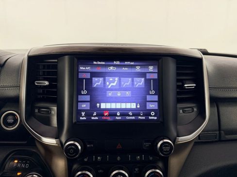 Used 2020 RAM 1500 Laramie w/ Off Road Group AWD/4WD image 18