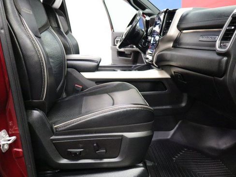 Used 2019 RAM 2500 Laramie AWD/4WD image 8