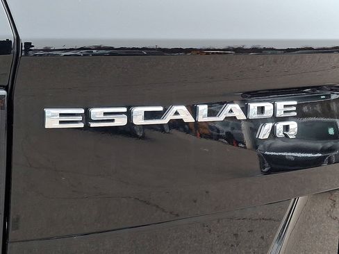 New 2025 Cadillac Escalade IQ Luxury 2 AWD/4WD image 18