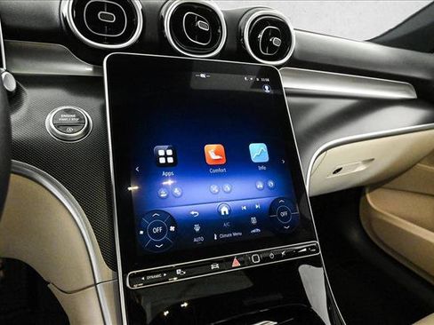 Certified 2025 Mercedes-Benz C 300 4MATIC Sedan image 16