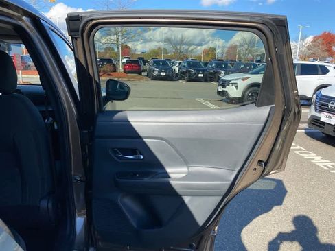 New 2026 Nissan Kicks SV w/ SV Premium Package image 23