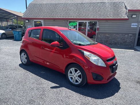 Used 2014 Chevrolet Spark LT FWD image 4