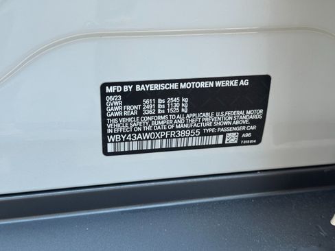 Used 2023 BMW i4 eDrive35 RWD image 49