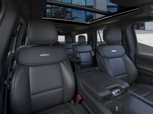 New 2026 Ford Expedition Max Platinum image 10