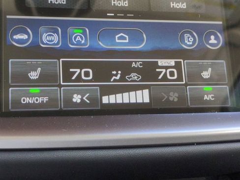 Used 2025 Subaru Outback Premium AWD/4WD image 18
