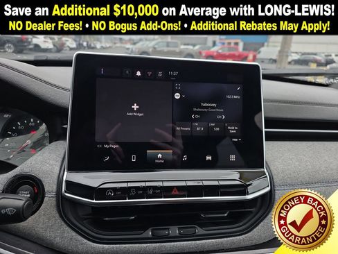 Used 2024 Jeep Compass Latitude image 26