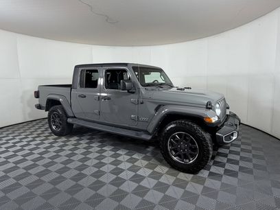 Used 2021 Jeep Gladiator Overland w/ Popular Equipment Package
