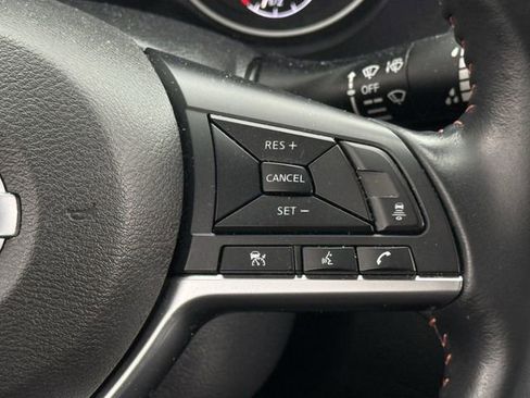 Used 2022 Nissan Sentra SR w/ Electronics Package FWD image 15