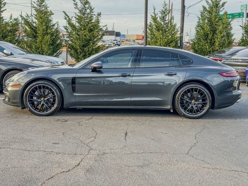 Used 2018 Porsche Panamera w/ Premium Package Plus image 8