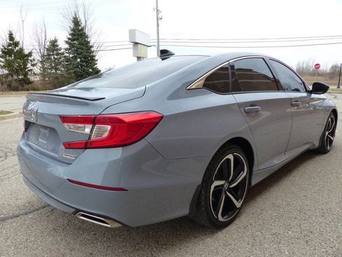 Used 2022 Honda Accord Sport Special Edition image 10