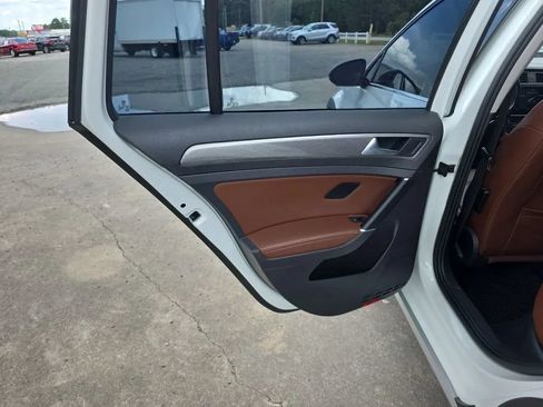 Used 2019 Volkswagen Golf Alltrack SEL AWD/4WD image 41