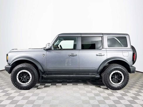 Used 2024 Ford Bronco Outer Banks w/ Sasquatch Package AWD/4WD image 8