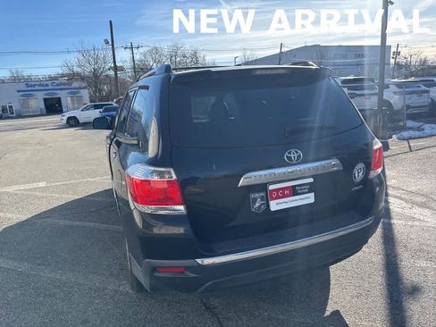 Used 2011 Toyota Highlander Limited image 18