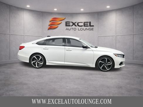 Used 2022 Honda Accord Sport image 10