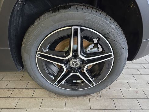 New 2026 Mercedes-Benz GLB 250 image 34