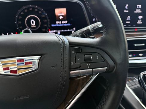 Used 2022 Cadillac Escalade Sport Platinum AWD/4WD image 45