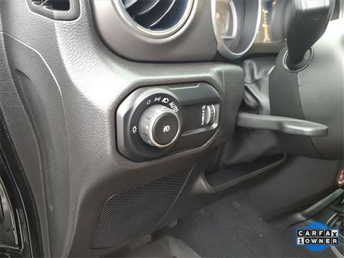 Used 2023 Jeep Wrangler Unlimited Rubicon w/ LED Lighting Group image 19