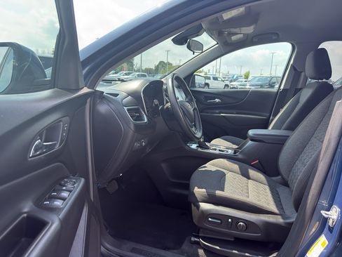 Certified 2024 Chevrolet Equinox LT AWD/4WD image 11