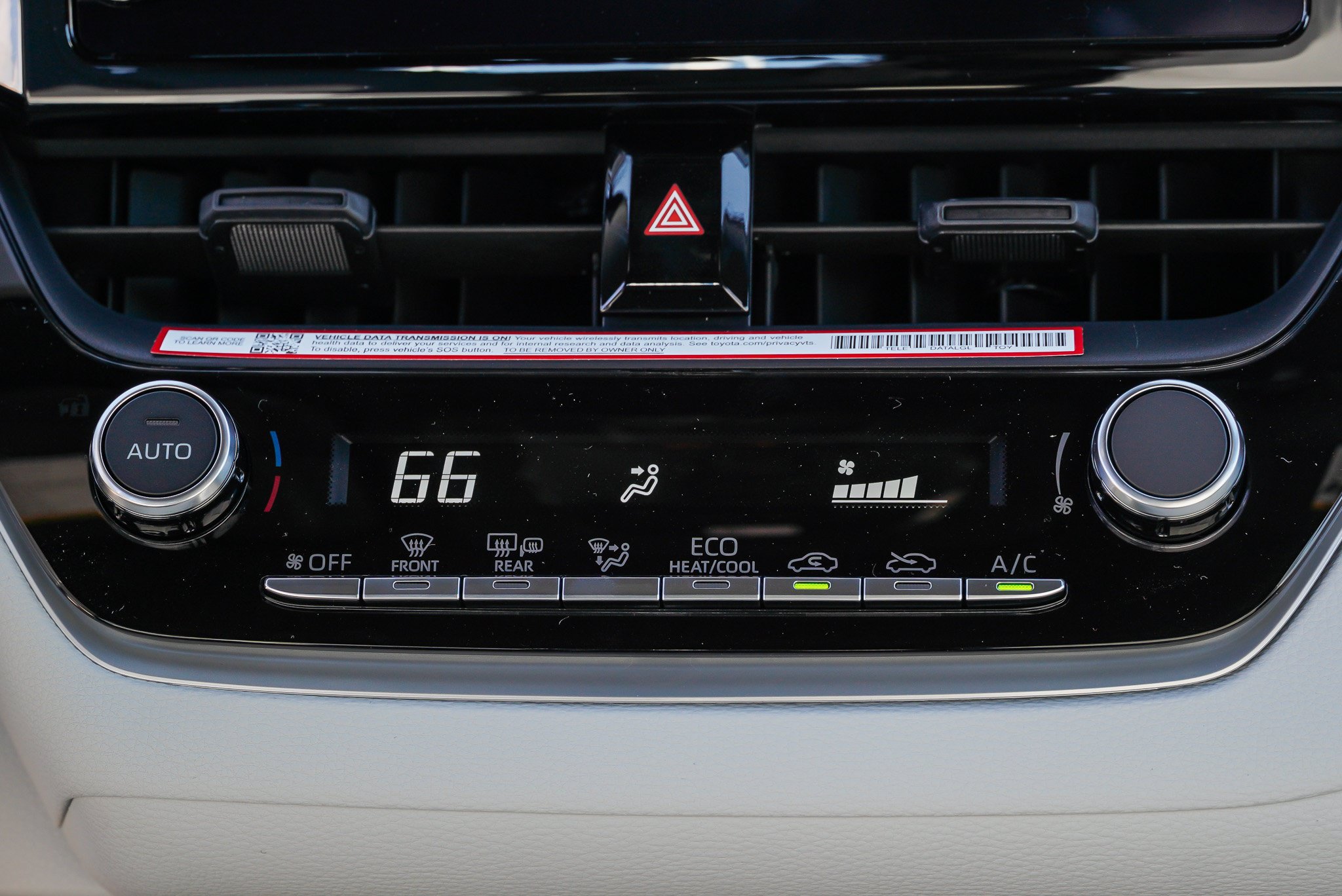 New 2027 Toyota Corolla SE FWD image 34