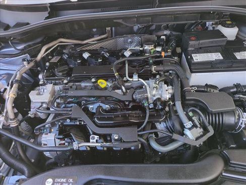 Certified 2025 Toyota Corolla Cross LE FWD image 22