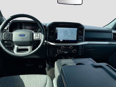 Certified 2021 Ford F150 XLT w/ Equipment Group 302A High image 24