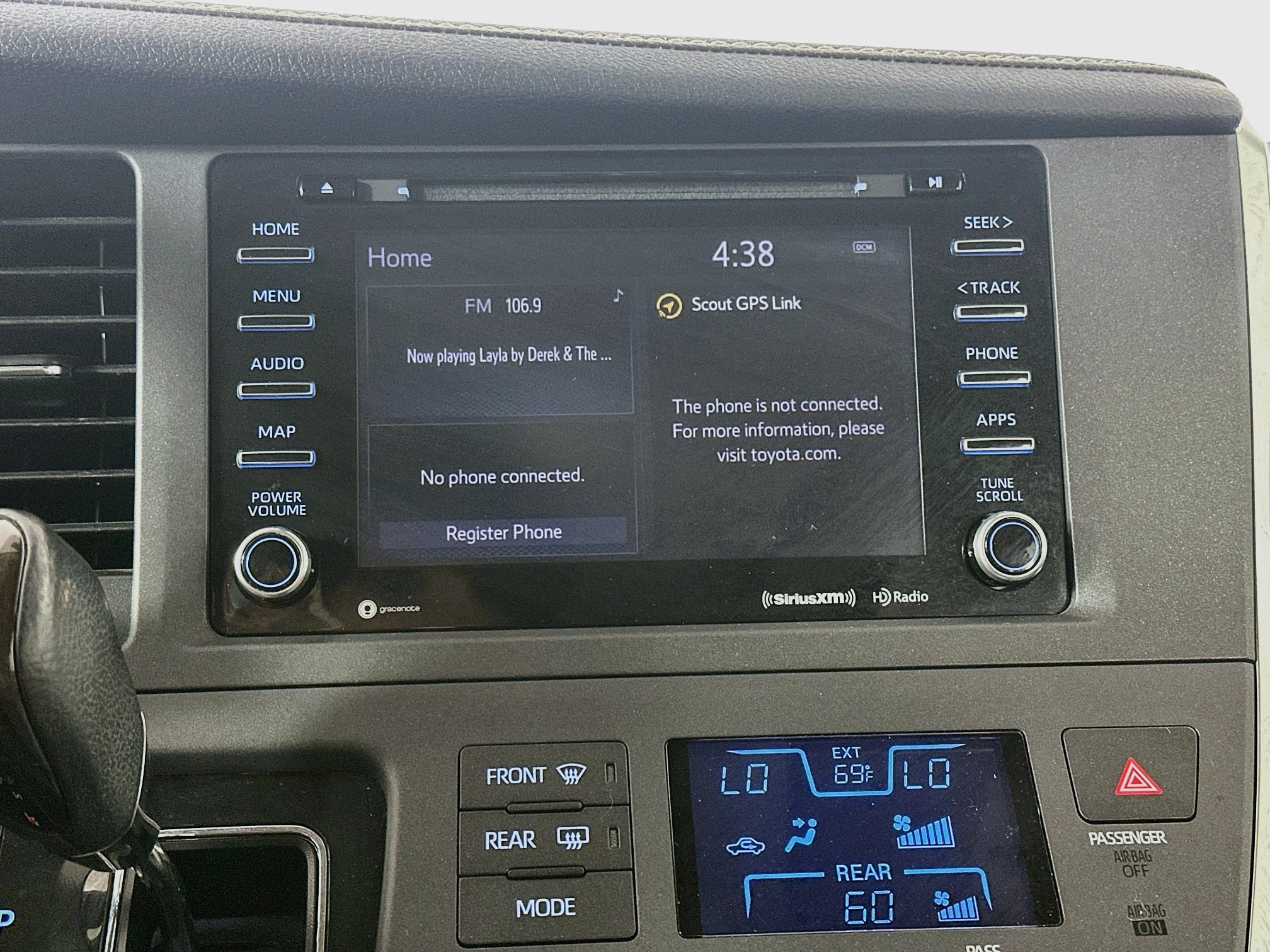 Used 2019 Toyota Sienna XLE FWD image 21