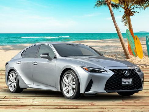 Used 2022 Lexus IS 300 w/ Accessory Package image 8