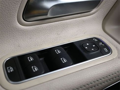 Used 2022 Mercedes-Benz CLA 250 image 28