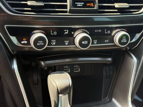 Used 2022 Honda Accord Sport image 18