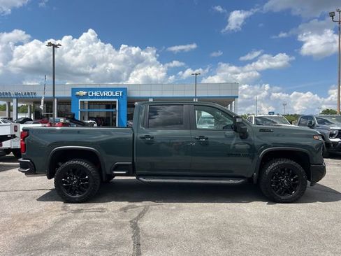 New 2026 Chevrolet Silverado 2500 LT w/ Trail Boss Package AWD/4WD image 2