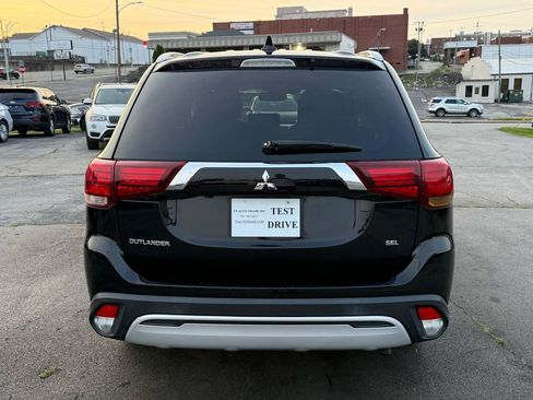 Used 2020 Mitsubishi Outlander SEL AWD/4WD image 11