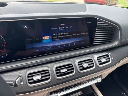 Used 2025 Mercedes-Benz GLE 350 4MATIC image 19