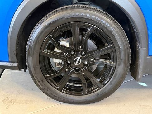 Used 2023 Nissan Kicks SR w/ SR Premium Package FWD image 23