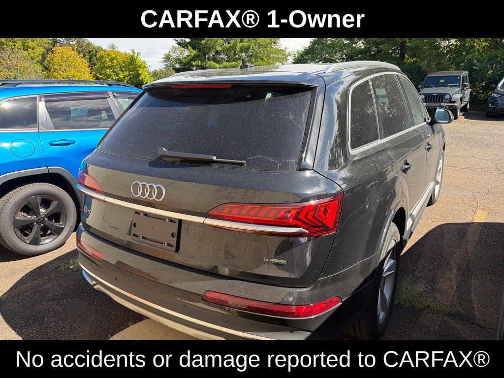 Used 2023 Audi Q7 2.0T Premium Plus w/ Premium Plus Package AWD/4WD image 3