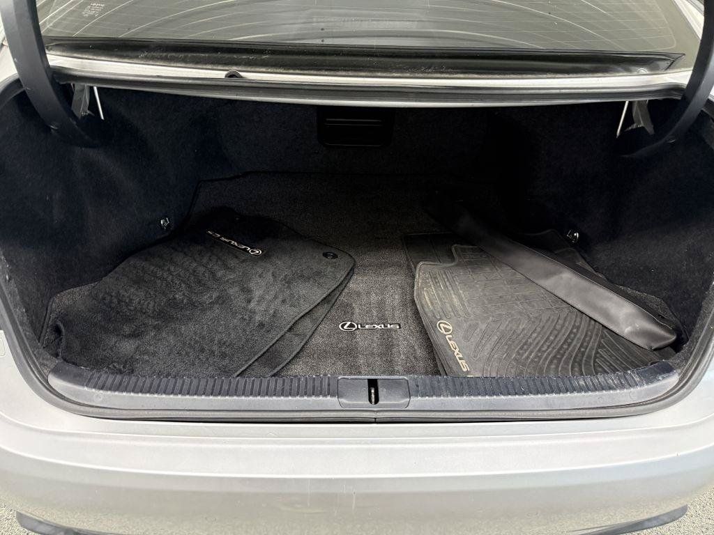 Used 2013 Lexus ES 350 w/ Luxury Pkg FWD image 26