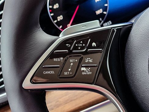 New 2026 Mercedes-Benz GLS 450 4MATIC image 22