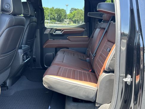 Used 2023 GMC Sierra 1500 Denali Ultimate AWD/4WD image 15