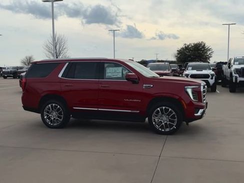 New 2026 GMC Yukon Elevation image 2