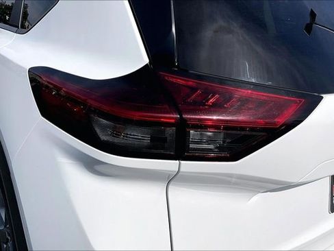 Certified 2024 Nissan Rogue S image 23