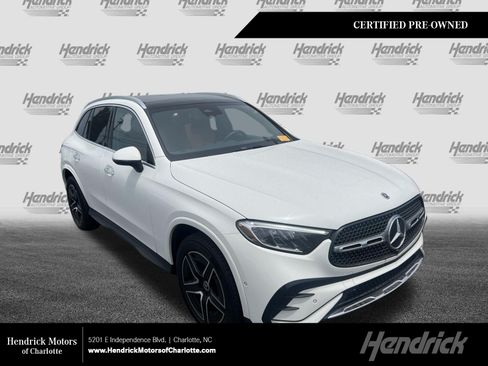 Used 2025 Mercedes-Benz GLC 300 4MATIC image 1