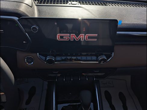 New 2026 GMC Canyon AT4 w/ Nightfall Essentials Package AWD/4WD image 22