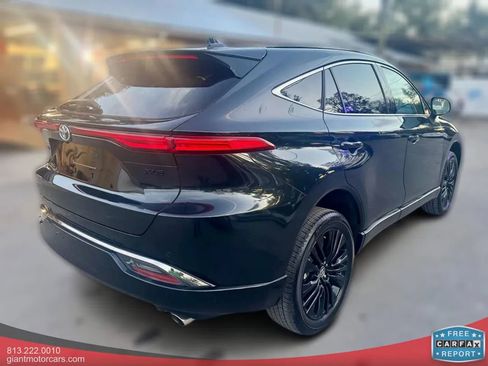 Used 2024 Toyota Venza Limited image 5