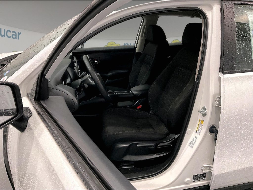 Used 2023 Honda HR-V LX image 10