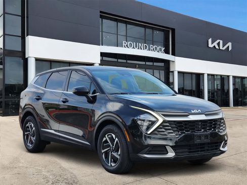 Certified 2023 Kia Sportage LX image 3