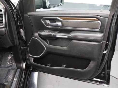 Used 2022 RAM 1500 Laramie AWD/4WD image 35