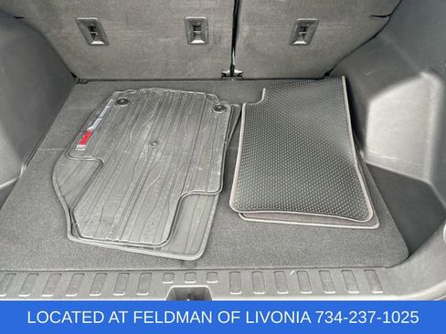 Used 2022 GMC Terrain Denali w/ Denali Premium Package image 35