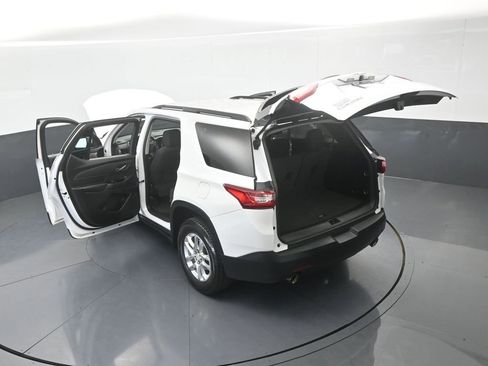 Used 2019 Chevrolet Traverse LT FWD image 66