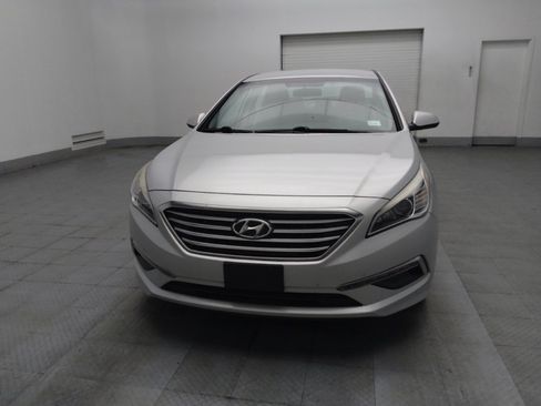 Used 2015 Hyundai Sonata SE image 15